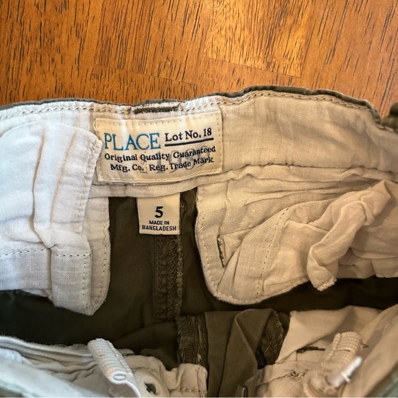 Boys’ 3-Pack Shorts | Children’s Place | Size 5
| Navy • Olive Green• Red - Picture 8 of 14